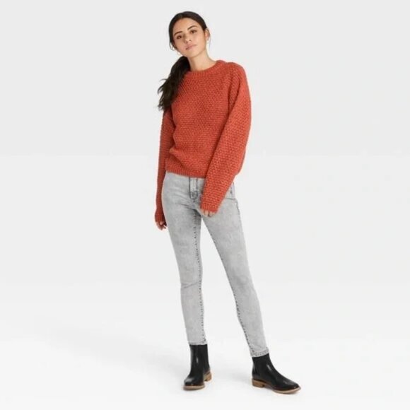Universal Thread Sweaters - Universal Thread Burnt Orange Crewneck Sweater